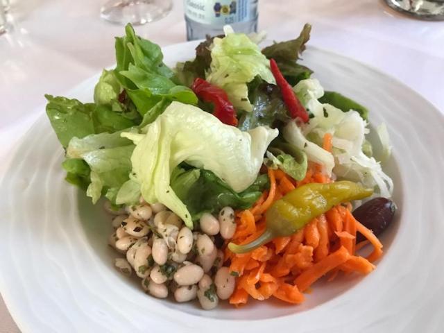 Lübz Hotel-Restaurant Christine מראה חיצוני תמונה